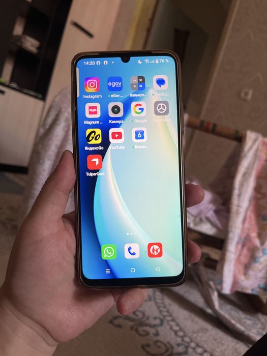 Продам телефон Realme Not 60