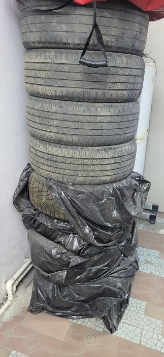 Продам шины б/у в хорошем состоянии