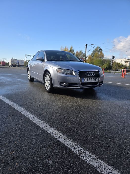 Audi a 4  an 2008  motor 2 L benzina