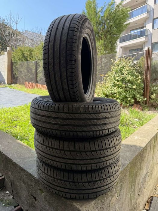 4 бр летни гуми 195/65 R15 Michelin + Pirelli