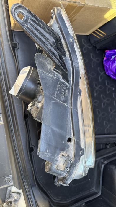 Фара Pajero 4 левая