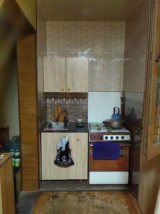 Зеркалка  2 ком 2 этаж 1,5&6 балкон Авиасозлар 1