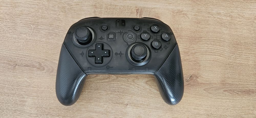 Pro Controller Nintendo Switch si Hori Split Pad Compact Bucuresti ...