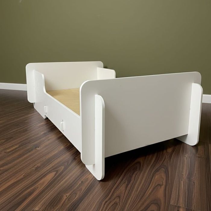 Продам кровать детский