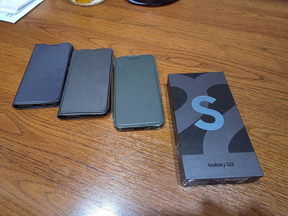 смартфон samsung galaxy S22