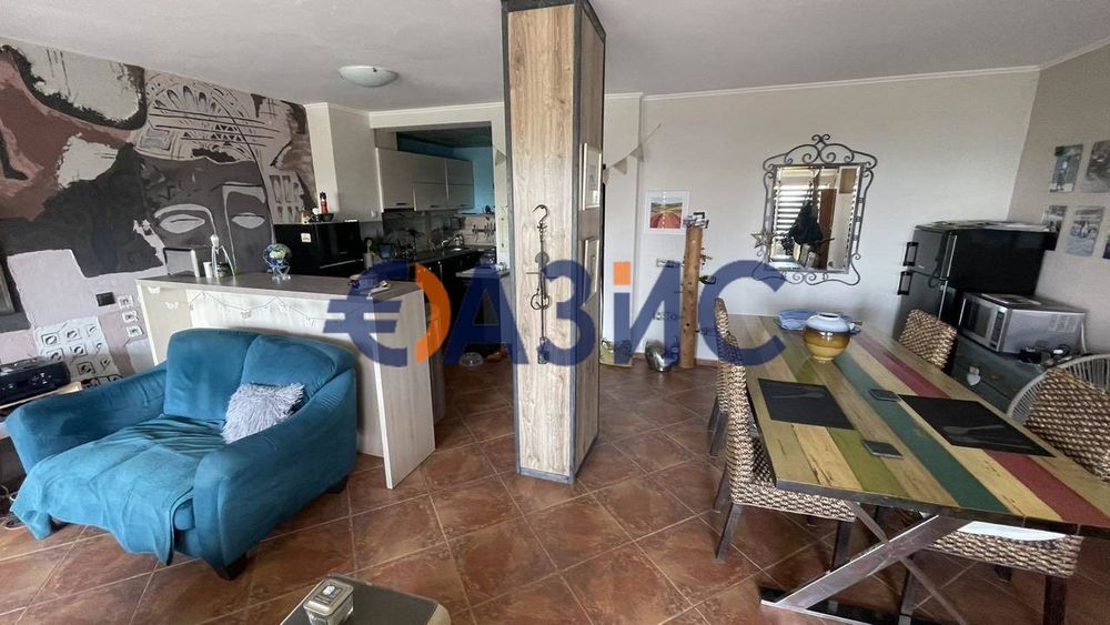 Апартамент с 3 спални с изглед към морето, Етаж партер, кв. Русалка,