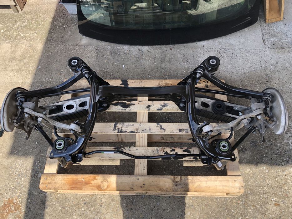 Punte spate Audi A4, A5 B9 - ca noua