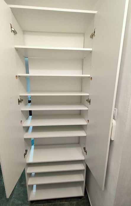 Dulap, mobila, pantofar, dressing, sifonier, etajere