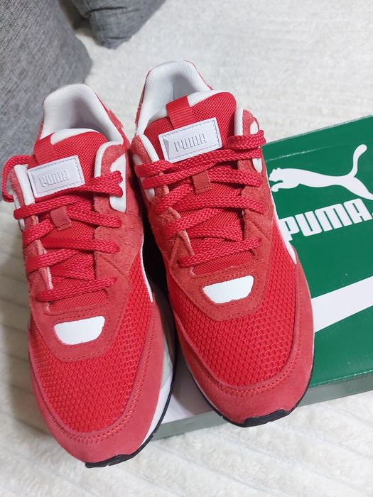 Adidasi Puma originali.