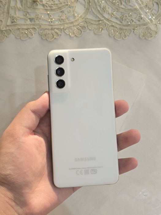 Samsung s21 fe 128гб