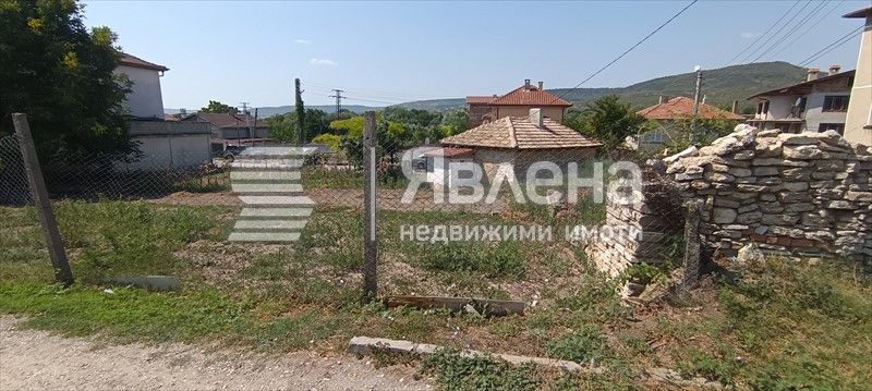 Продава се Къща в с. Оброчище, Област Добрич - 46 кв.м за 1414 €/кв.м - Снимка #1