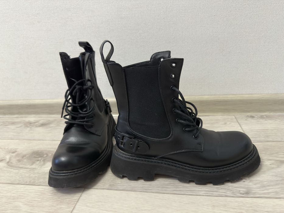 Продам ботинки весна / осень