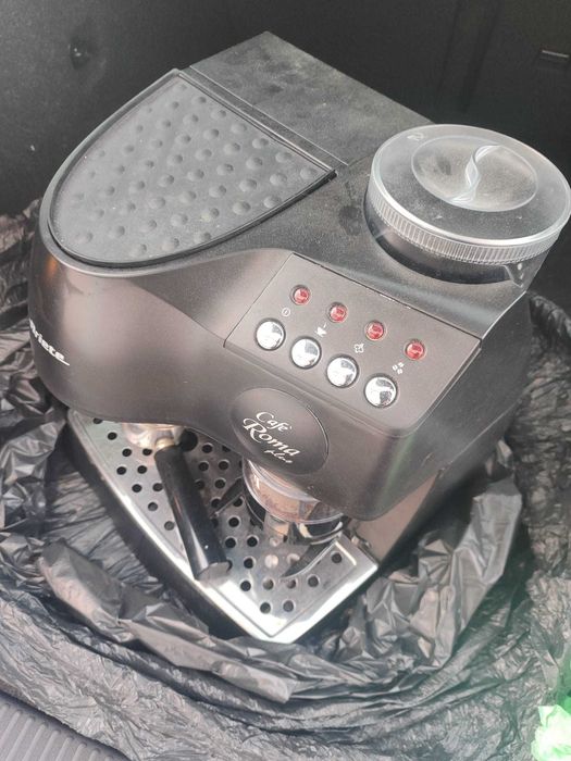 Espressor manual Ariete Cafe Roma Plus 1329/1 pentru piese (defect)