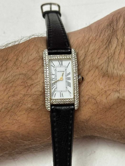 CEAS AUR alb 18K + 144 Diamante = 1.44CT - LAUSANNE - Model Cartier TANK - 17.5g. !