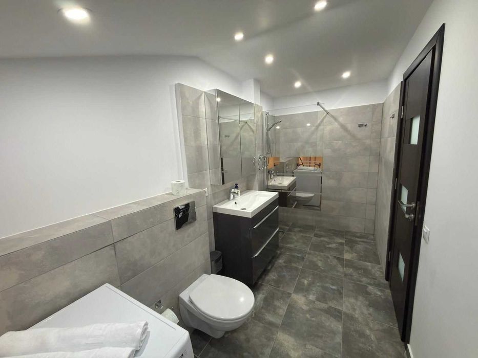 Studio de lux in bloc nou privat cu curte proprie in zona stadionului