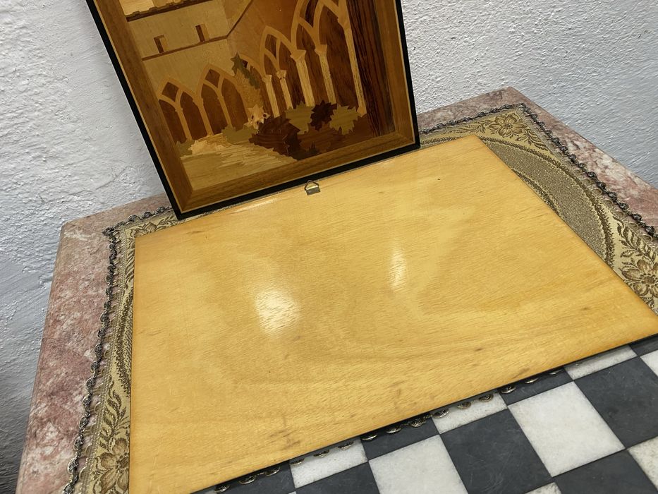 Френски картини с интарзия