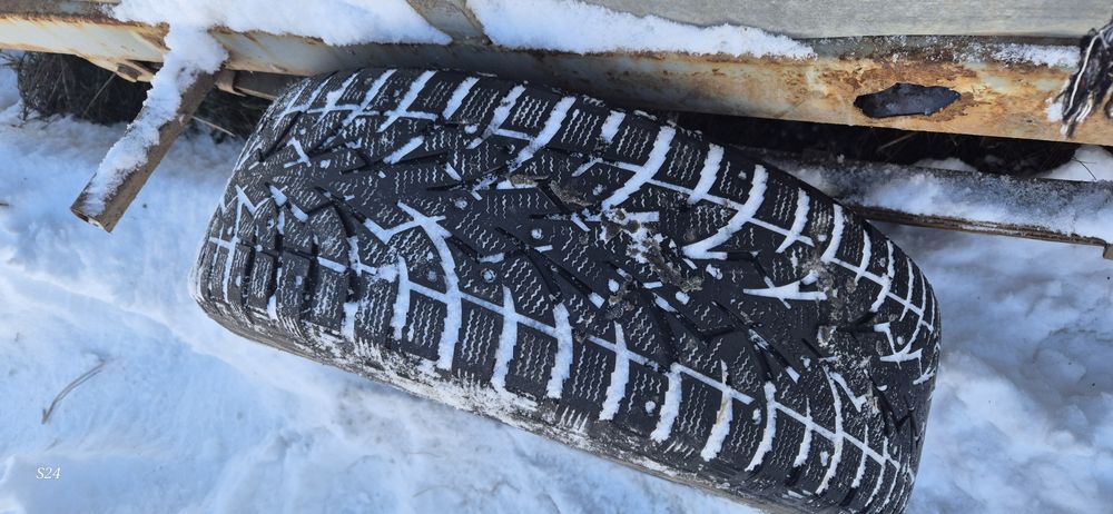 Легковой прицеп .