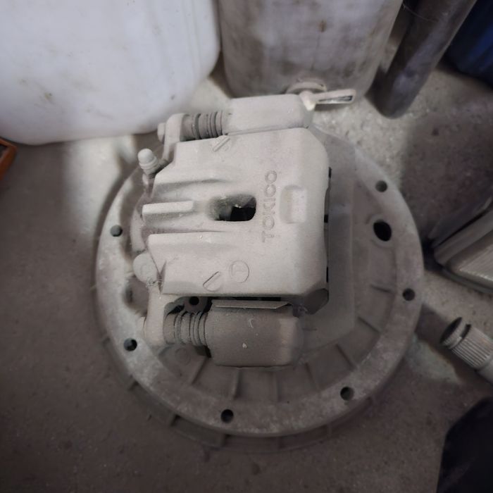 Запчасти на автомобиль