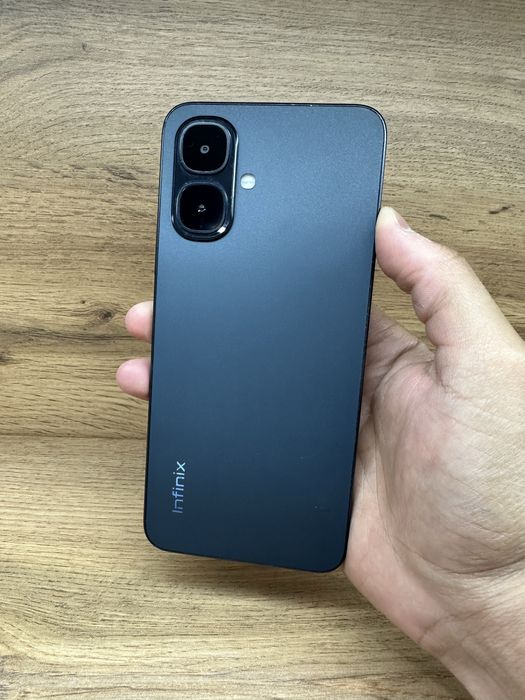 Продам Infinix Smart 10
