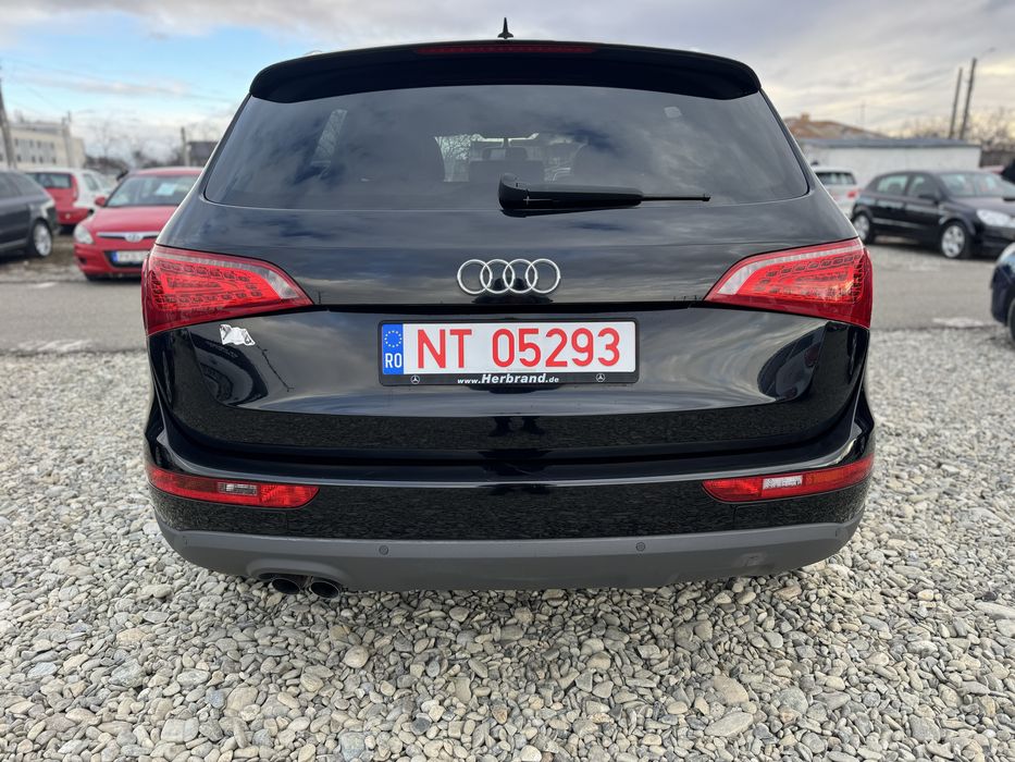 Audi Q5-Quattro- 2.0 tdi Automat import Germania