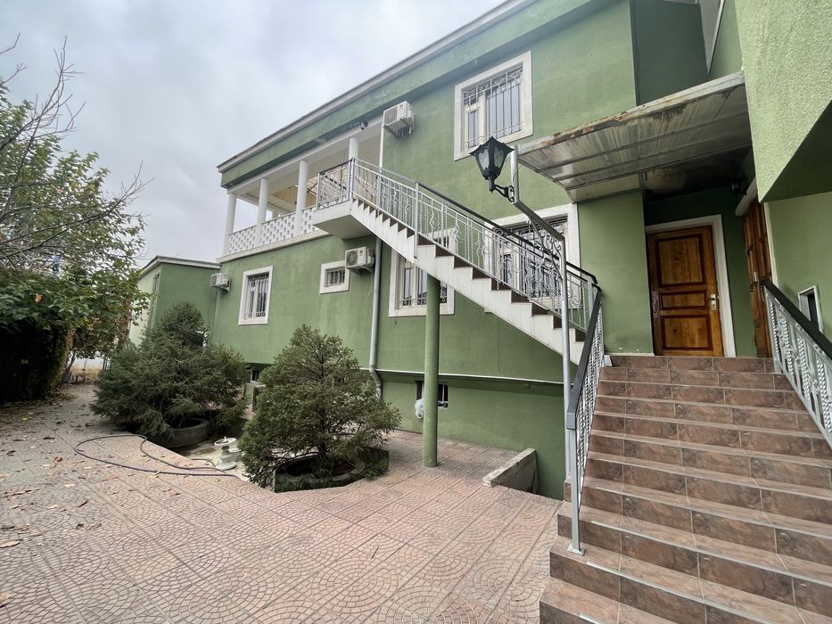 Сдается в аренду дом ул Катта Мирабад 7 соток под офис