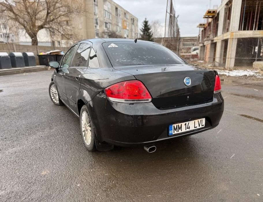 Vând Fiat Linea 1.4 t-jet
