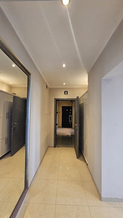 Дава се под наем Двустаен апартамент в София, Красно село - 75 кв.м за 663 € - Снимка #3