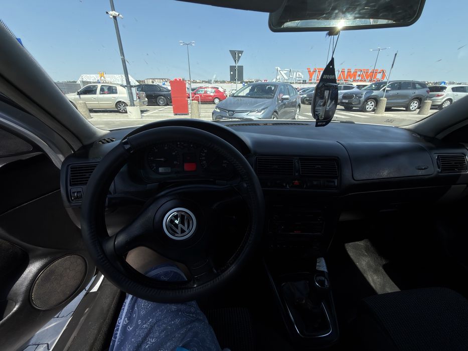 VOLKSWAGEN Golf 2004 — imagine 3