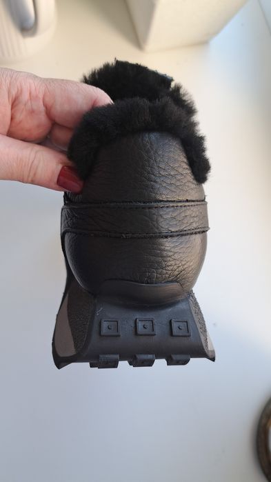 НОВЫЕ зимние кроссовки