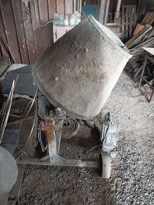 Бетономешалка б/у
