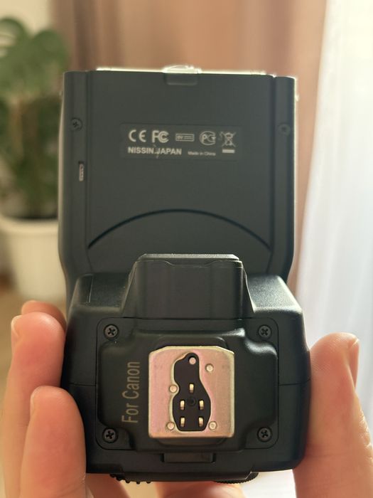Вспышка для Canon от Nissin
