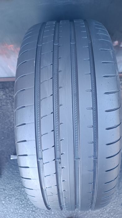 225/45/17 Goodyear Дот 1622