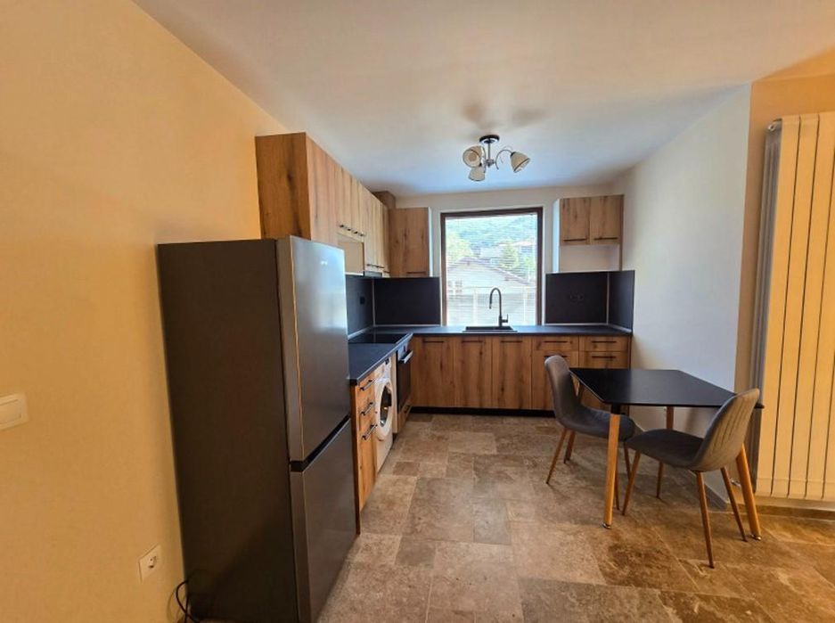 Дава се под наем Двустаен апартамент в София, Драгалевци - 77 кв.м за 600 € - Снимка #1