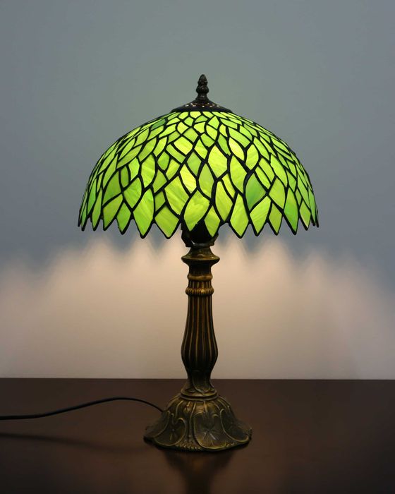 Настольные лампы торшеры ночники люстры тиффани