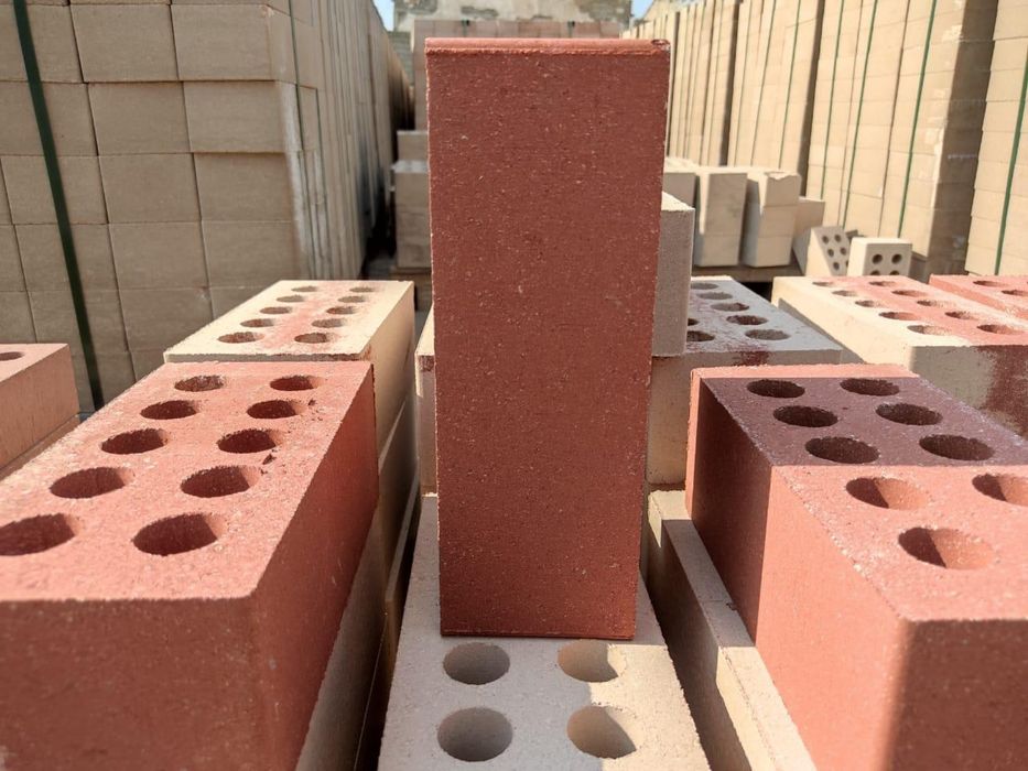 Акция! Облицовочный кирпич 90т