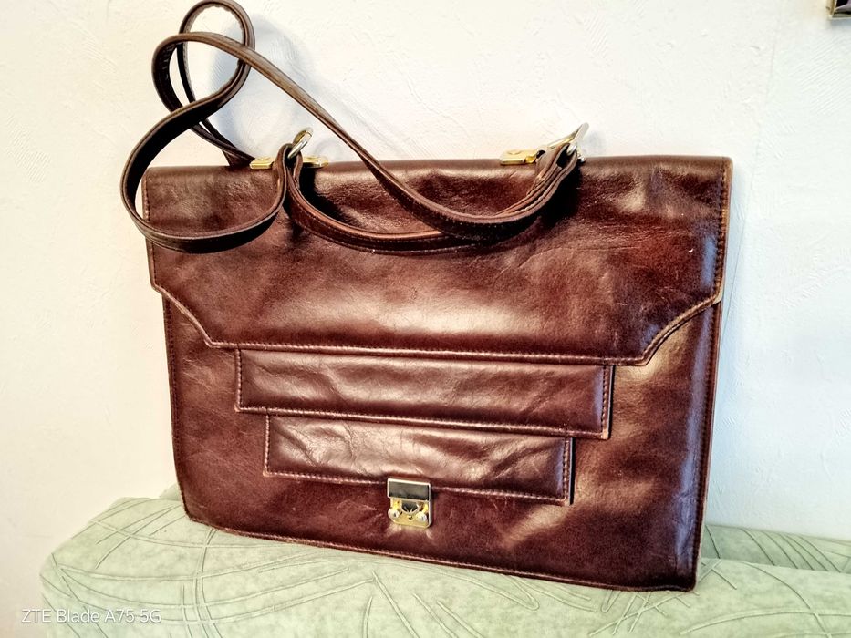 Бизнес чанта.Отлична.За студенти.