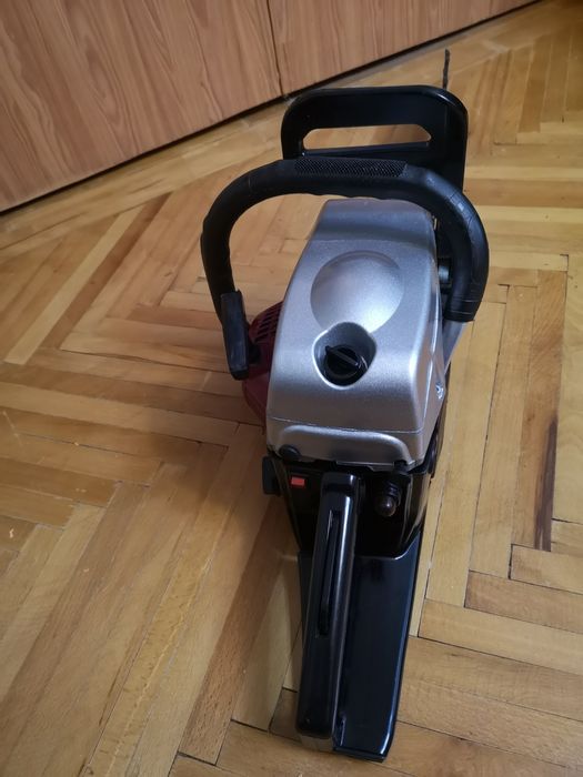 Drujba pe benzină JRH