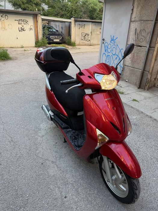 Honda Lead 110 перфектен