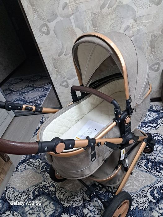 Каляска сотилади