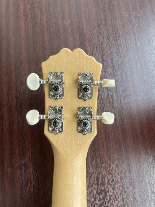 укулеле фирмы terris