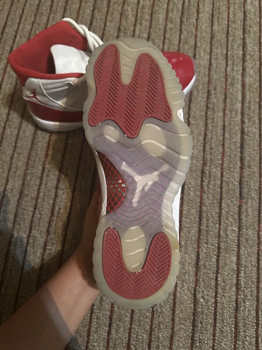 Jordan 11 cherry аригинал
