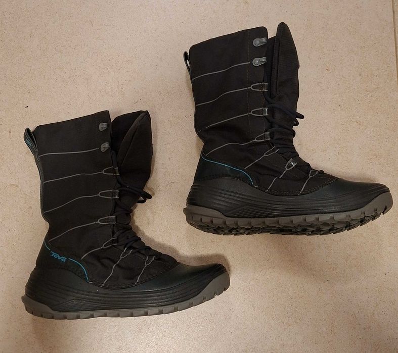 Дамски ботуши Teva Jordanelle - размер 38 (24 см) - УЛТРАЛЕКИ!!!