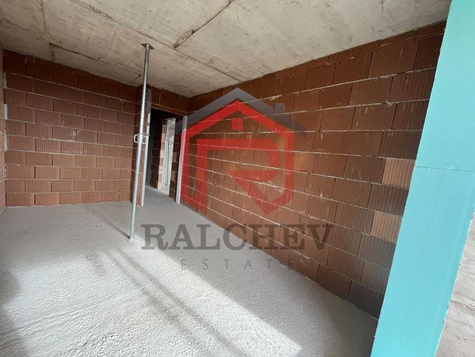 Продава се Двустаен апартамент в Варна, Кайсиева градина - 76 кв.м за 746 €/кв.м - Снимка #5