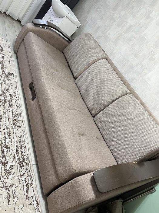 Срочноооо продам диван