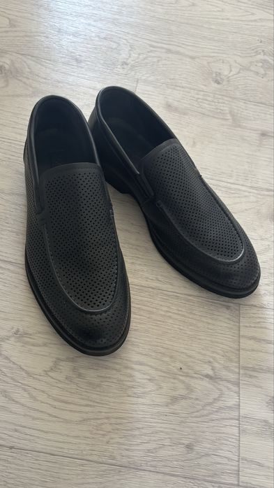 Продам мужской обувь