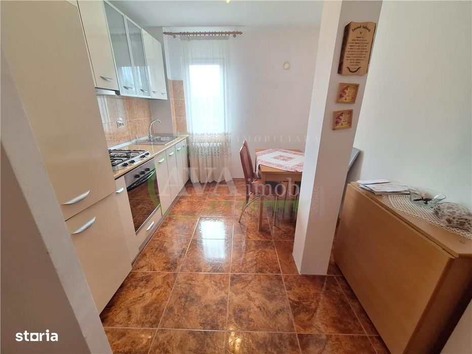 Apartament 2 camere, etaj 2, semimobilat, zona Narcisa