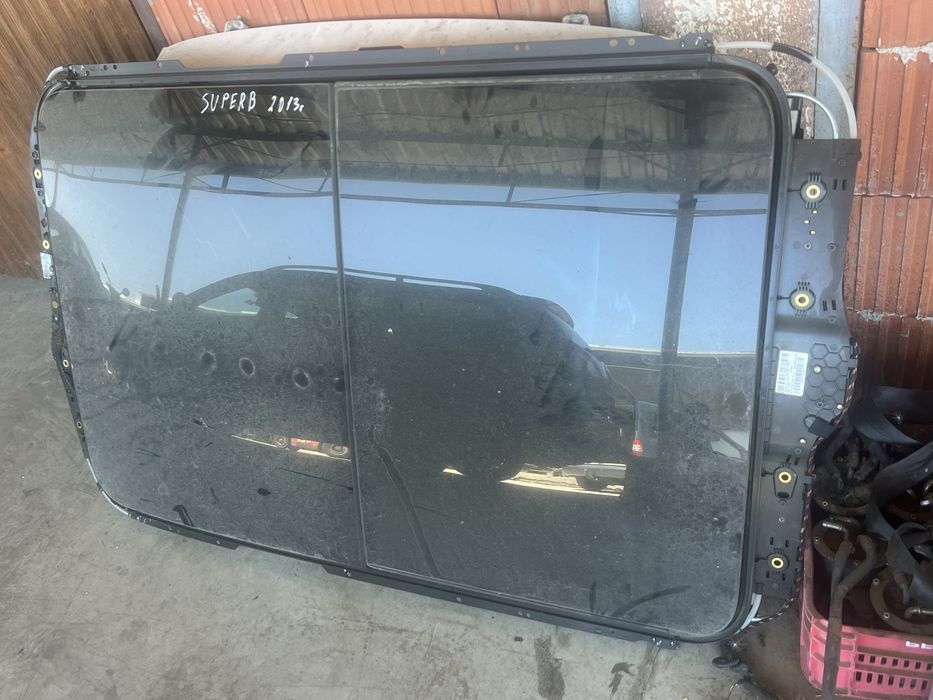 Панорамен таван за Skoda Super B 2013г