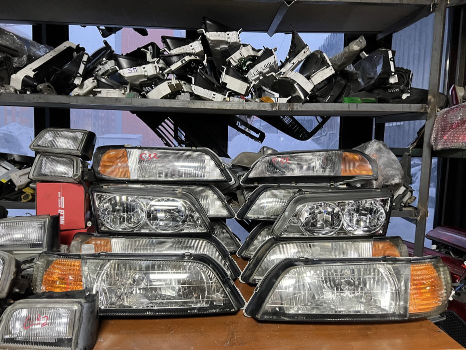 Фары на Ниссан Цефиро