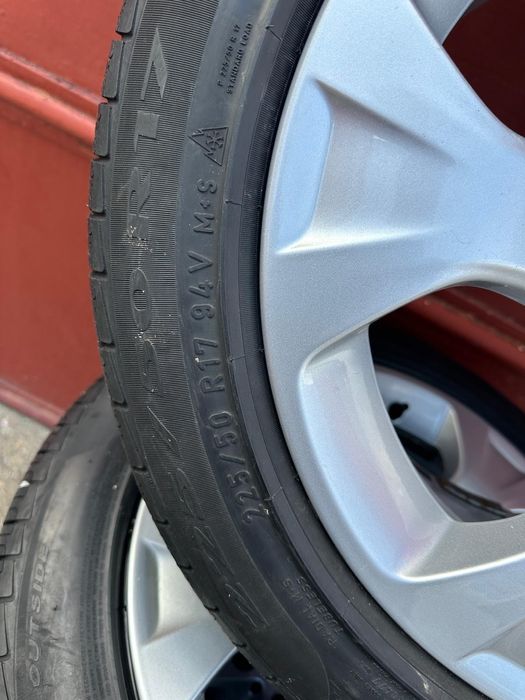 Roți ,jante originale BMW + anvelope Pirelli M+S,R17