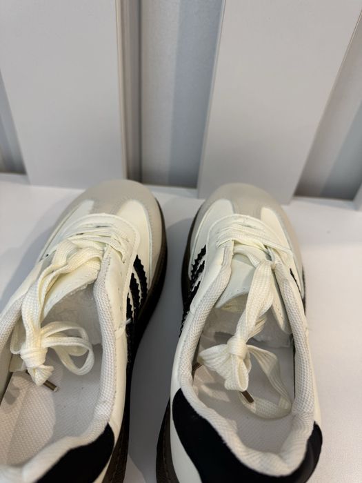 Стильные детские кеды.